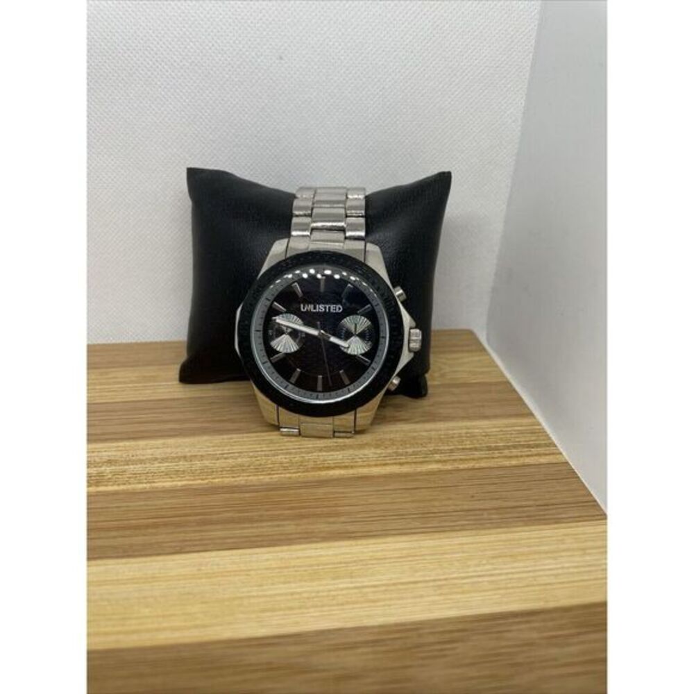 Unlisted Mens Watch Black‎ Bezel Silver Tone Metal Band Kenneth Cole Production
